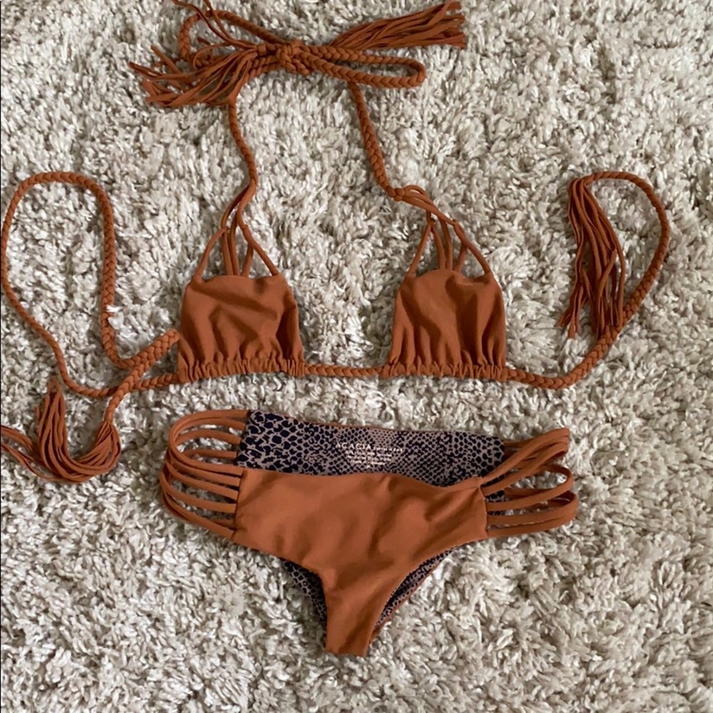 Acacia Bikini, ‘Haena’ Maui Mud color, Size P